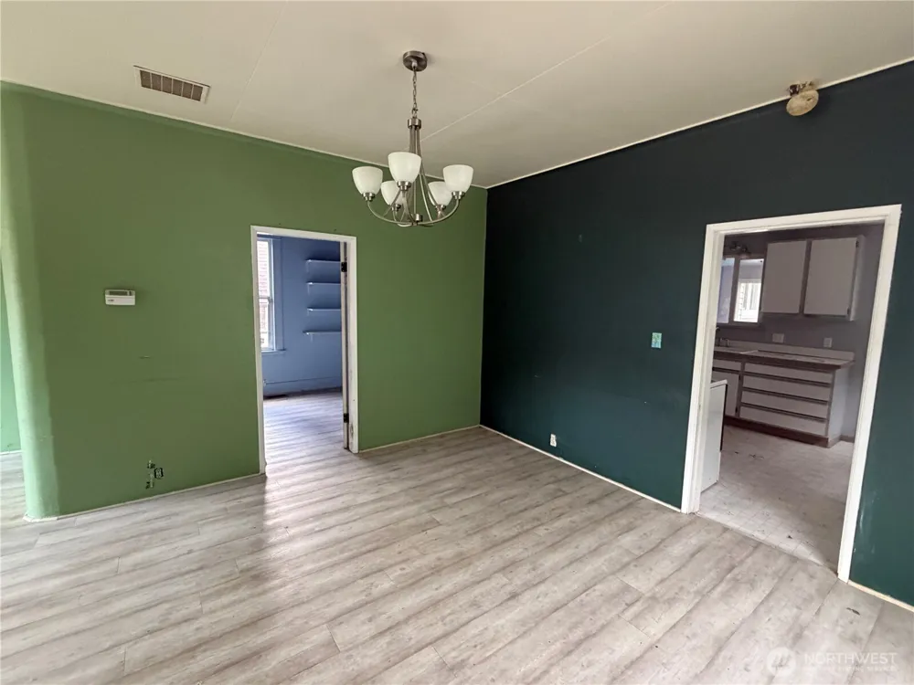 152 Karr Avenue Hoquiam, WA 98550
