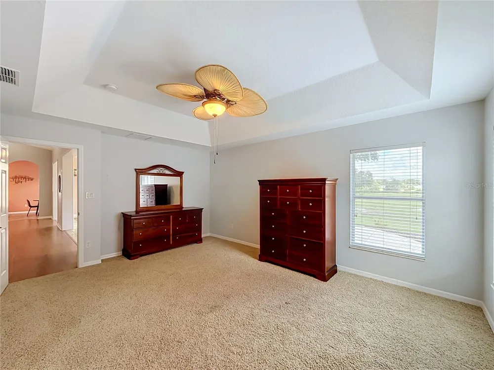 5024 LONG MEADOW DRIVE Leesburg, FL 34748
