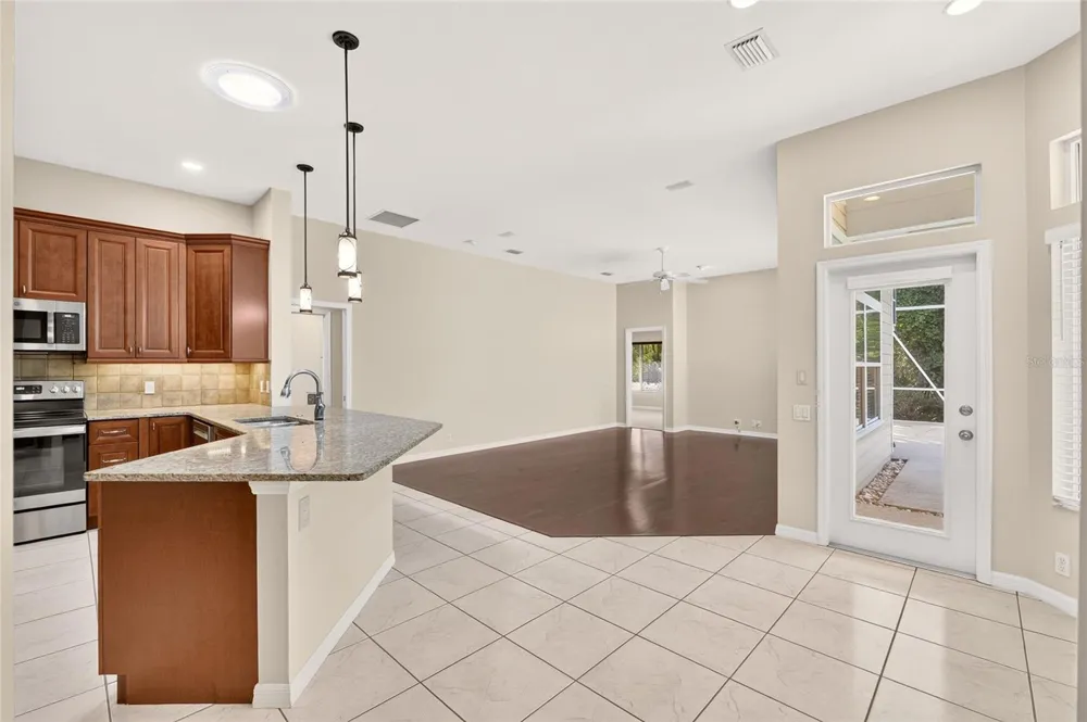 9325 SW 35TH LANE Gainesville, FL 32608