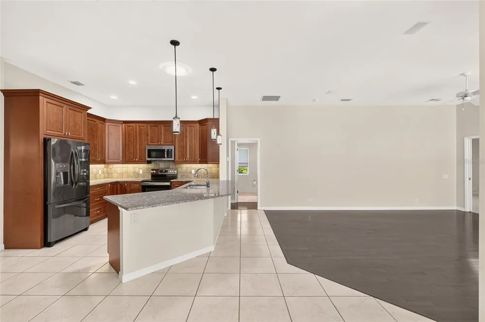 9325 SW 35TH LANE Gainesville, FL 32608
