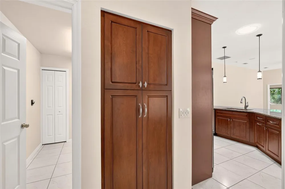 9325 SW 35TH LANE Gainesville, FL 32608