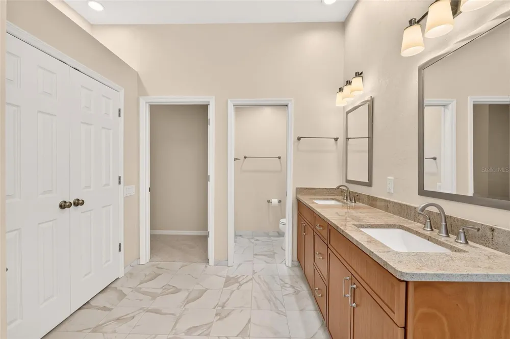 9325 SW 35TH LANE Gainesville, FL 32608