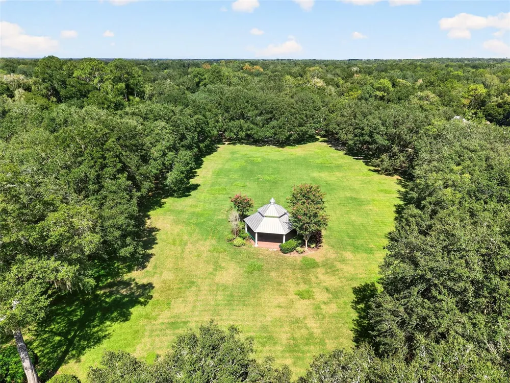 9325 SW 35TH LANE Gainesville, FL 32608