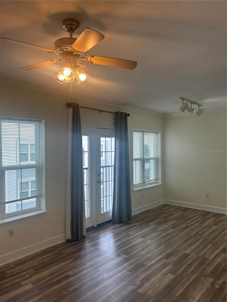 300 E SOUTH STREET #5016 Orlando, FL 32801