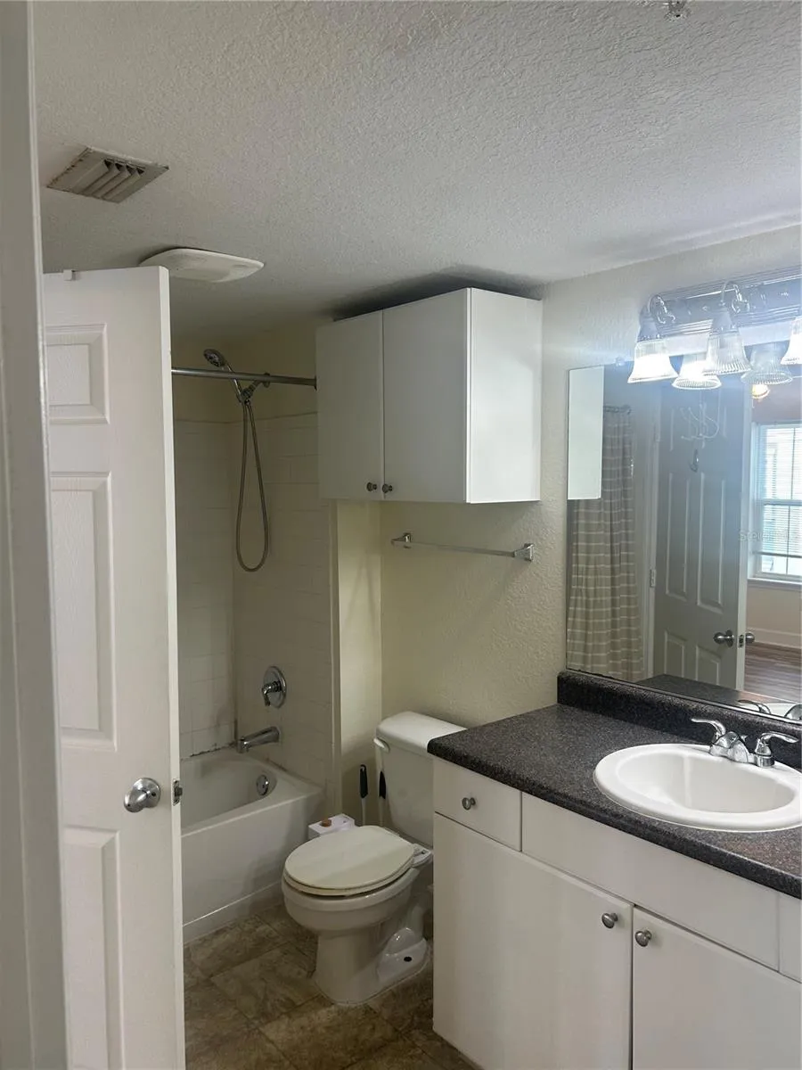 300 E SOUTH STREET #5016 Orlando, FL 32801