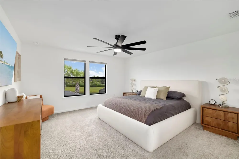 5765 SILVERSIDE PINE COURT Bradenton, FL 34211