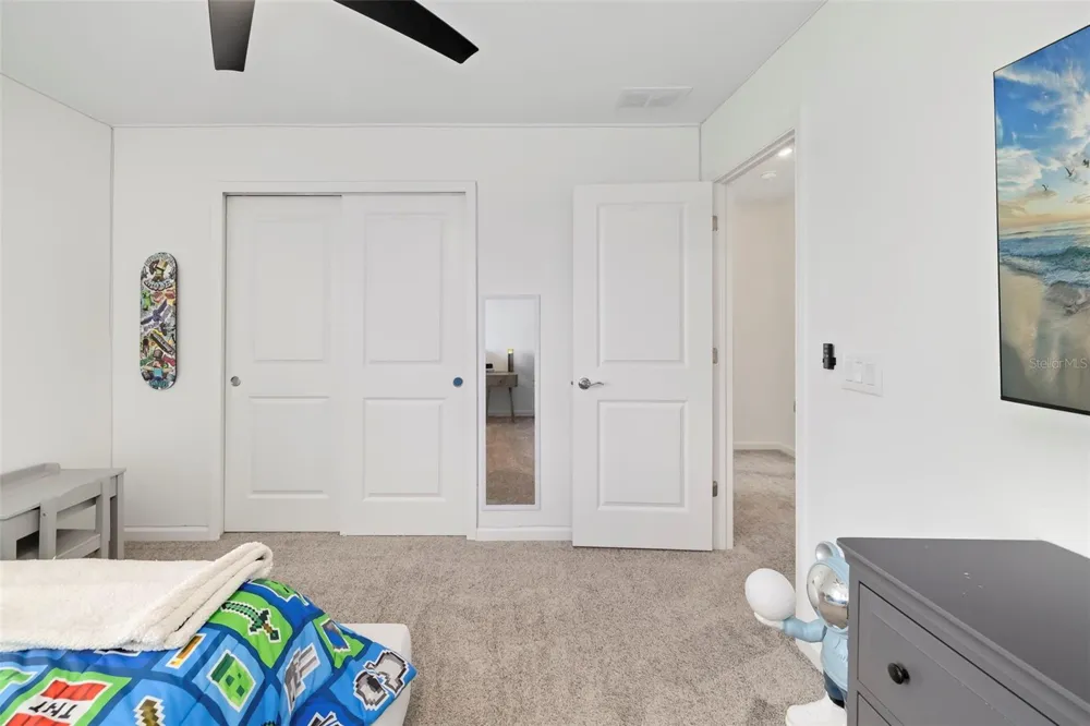 5765 SILVERSIDE PINE COURT Bradenton, FL 34211