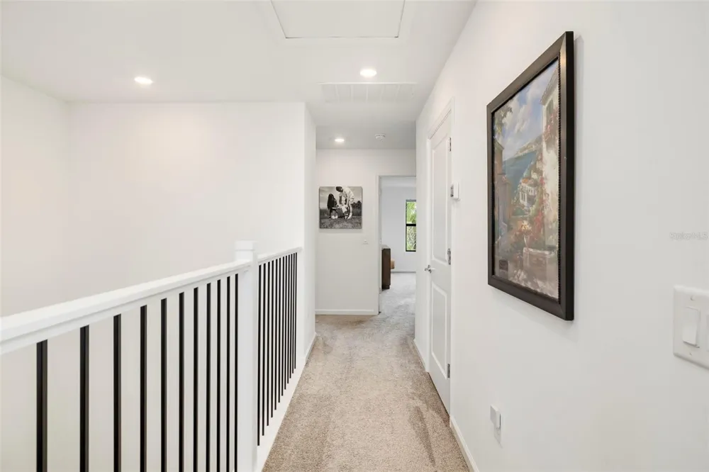 5765 SILVERSIDE PINE COURT Bradenton, FL 34211