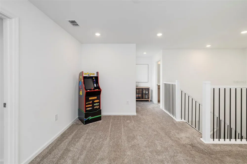 5765 SILVERSIDE PINE COURT Bradenton, FL 34211