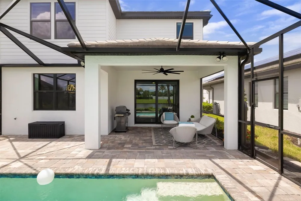 5765 SILVERSIDE PINE COURT Bradenton, FL 34211