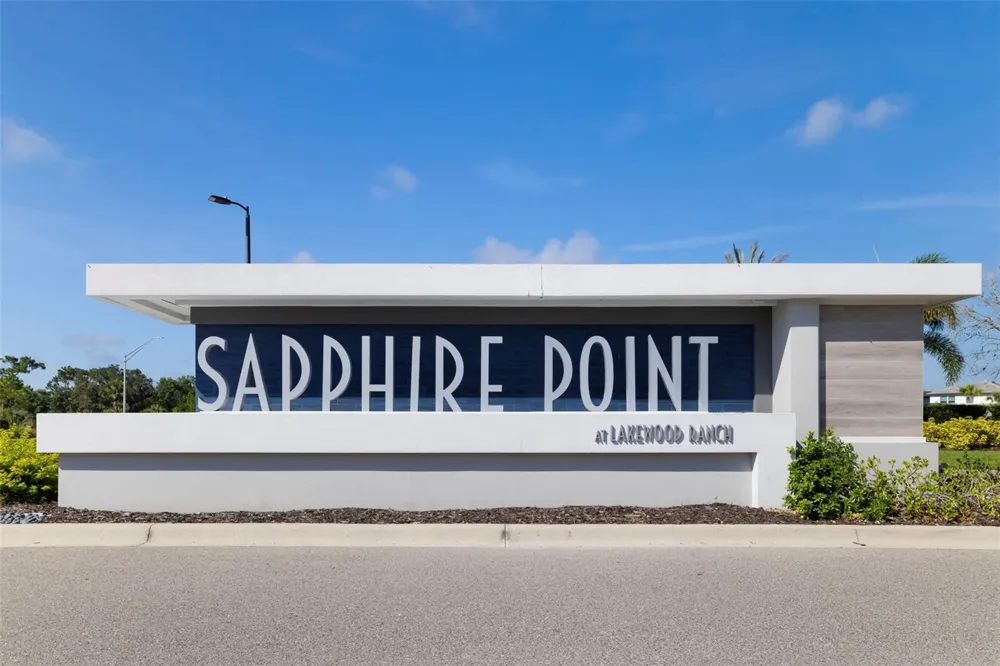 5765 SILVERSIDE PINE COURT Bradenton, FL 34211