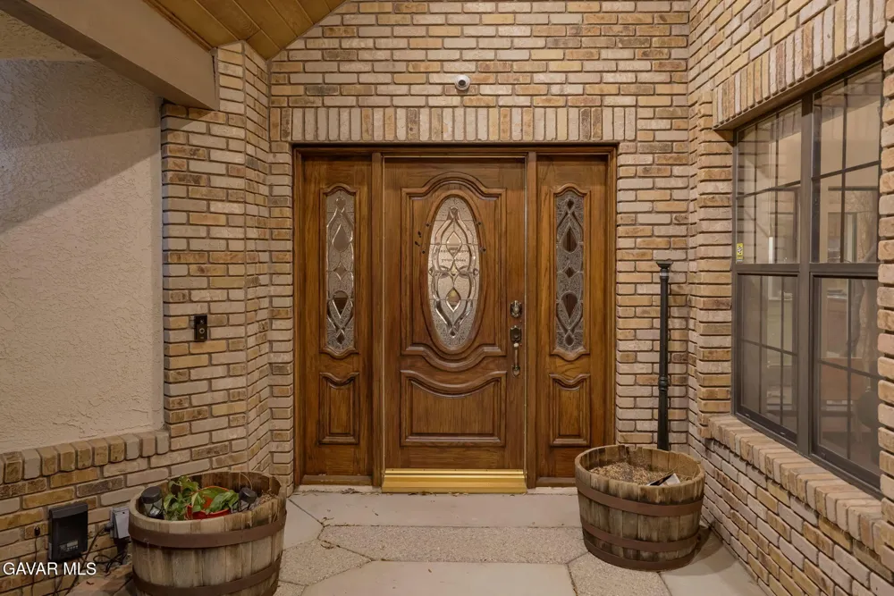3249 Camino Hermanos Lancaster, CA 93536