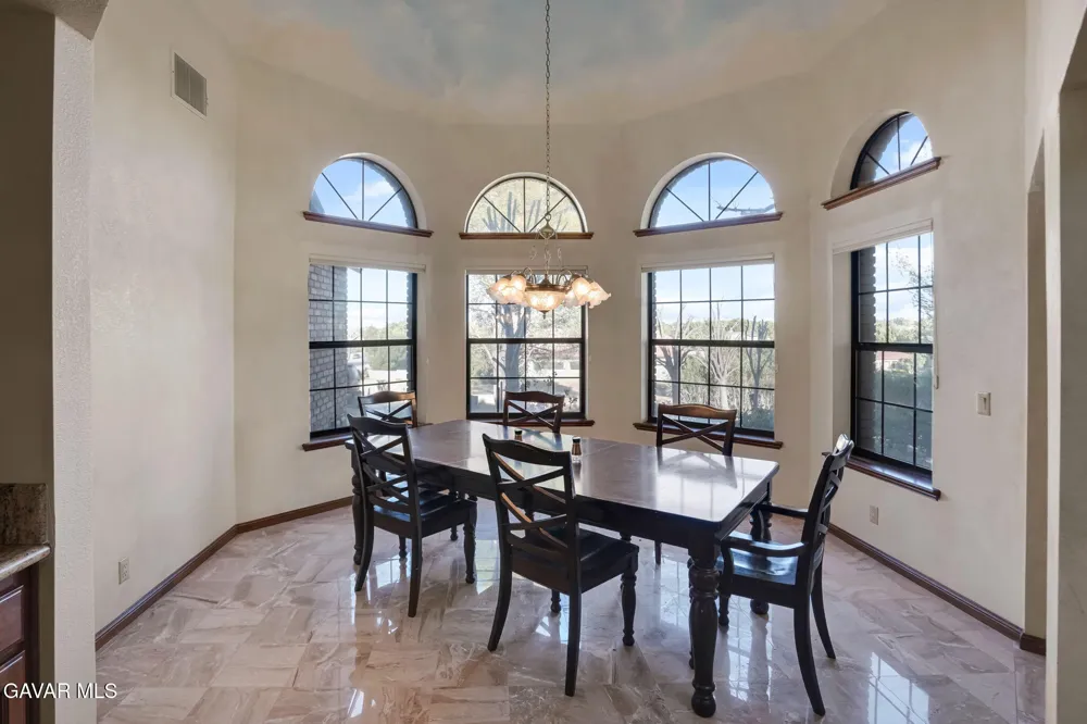 3249 Camino Hermanos Lancaster, CA 93536
