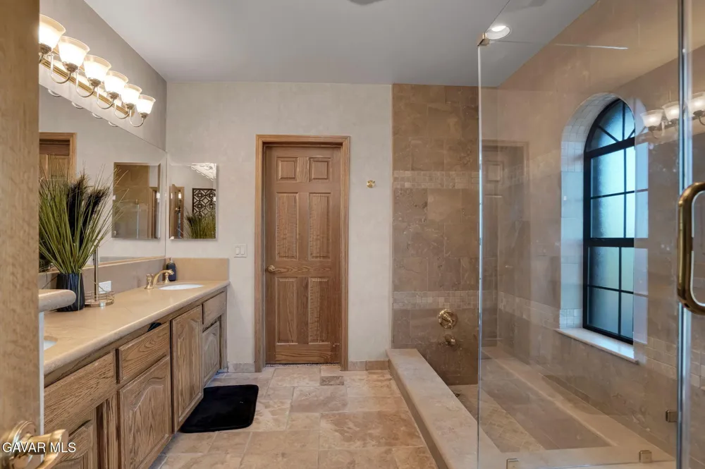 3249 Camino Hermanos Lancaster, CA 93536