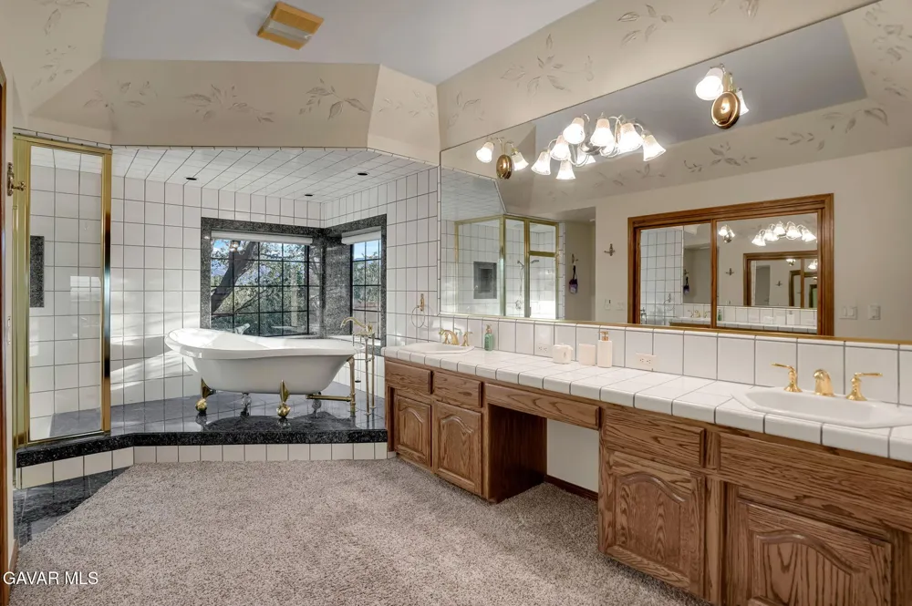 3249 Camino Hermanos Lancaster, CA 93536