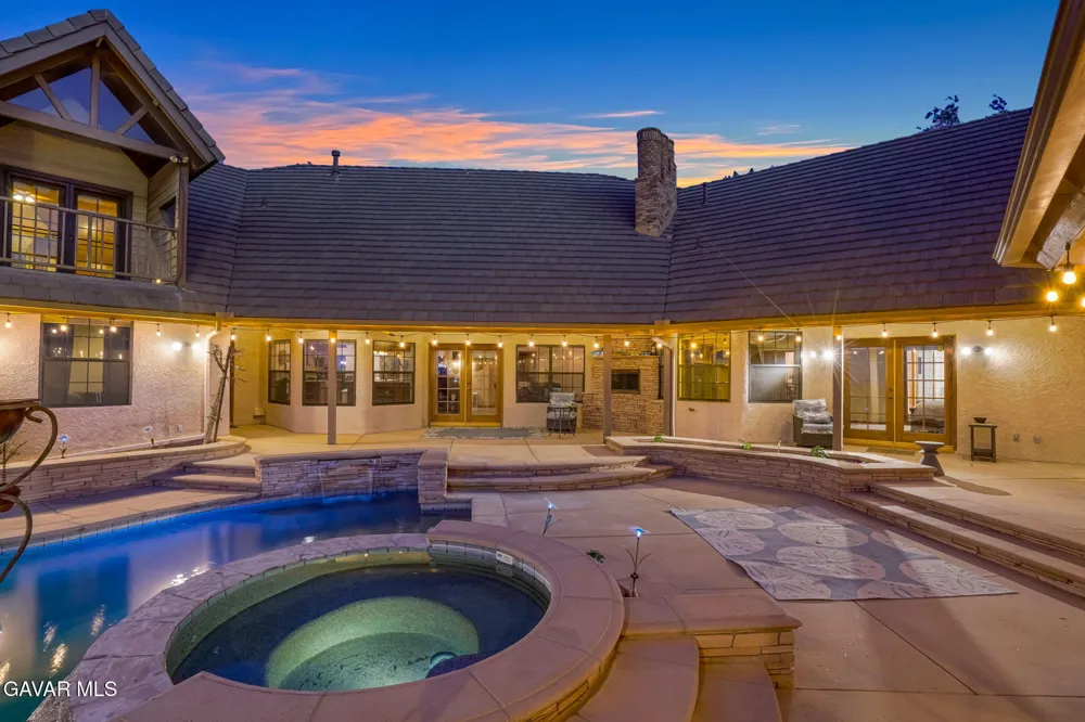 3249 Camino Hermanos Lancaster, CA 93536