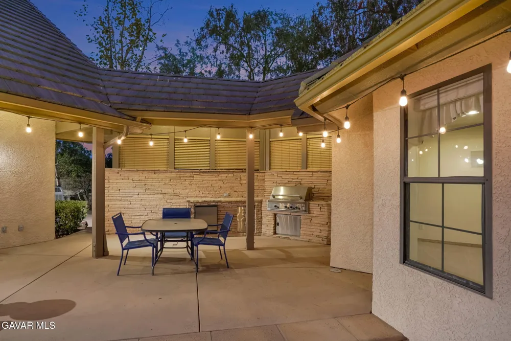 3249 Camino Hermanos Lancaster, CA 93536
