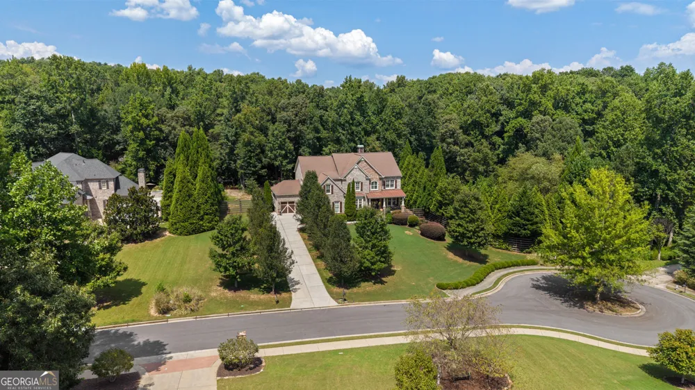 360 Dewpoint LN Johns Creek, GA 30022