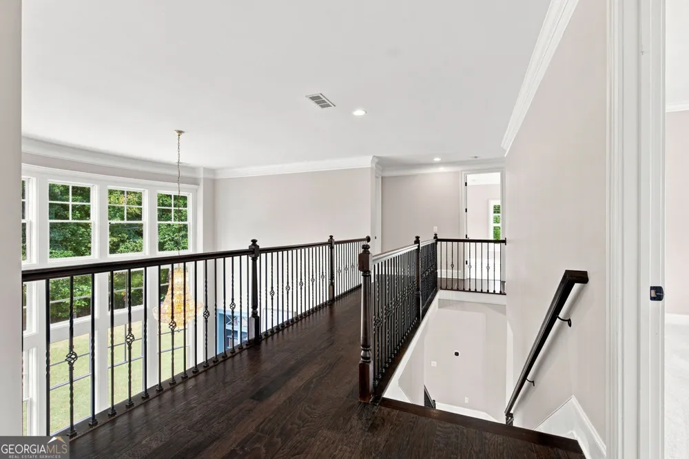 360 Dewpoint LN Johns Creek, GA 30022