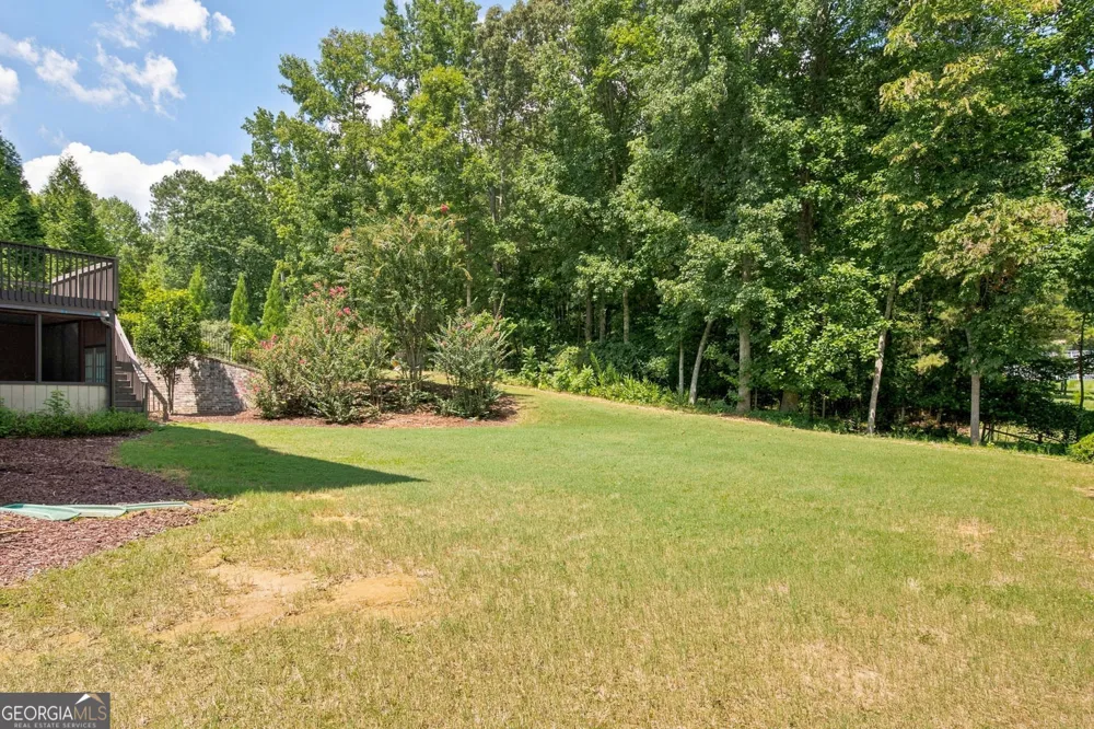 360 Dewpoint LN Johns Creek, GA 30022