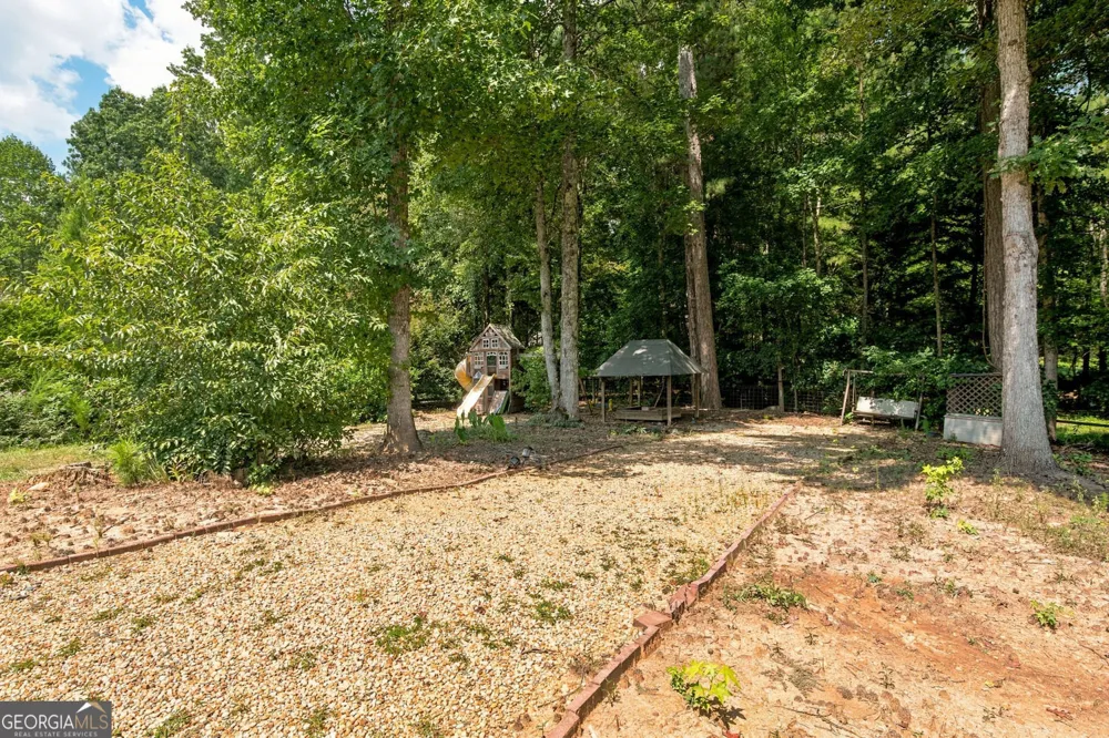 360 Dewpoint LN Johns Creek, GA 30022