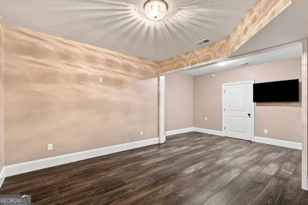 360 Dewpoint LN Johns Creek, GA 30022