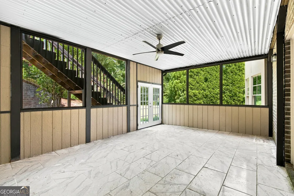 360 Dewpoint LN Johns Creek, GA 30022