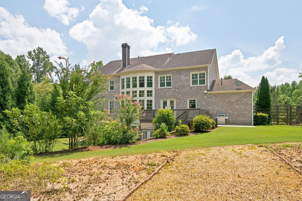 360 Dewpoint LN Johns Creek, GA 30022