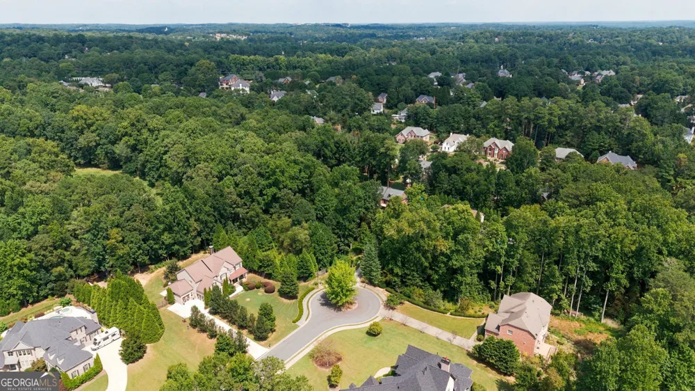 360 Dewpoint LN Johns Creek, GA 30022