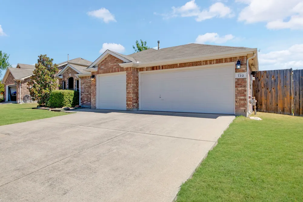 132 Redbud Drive Forney, TX 75126