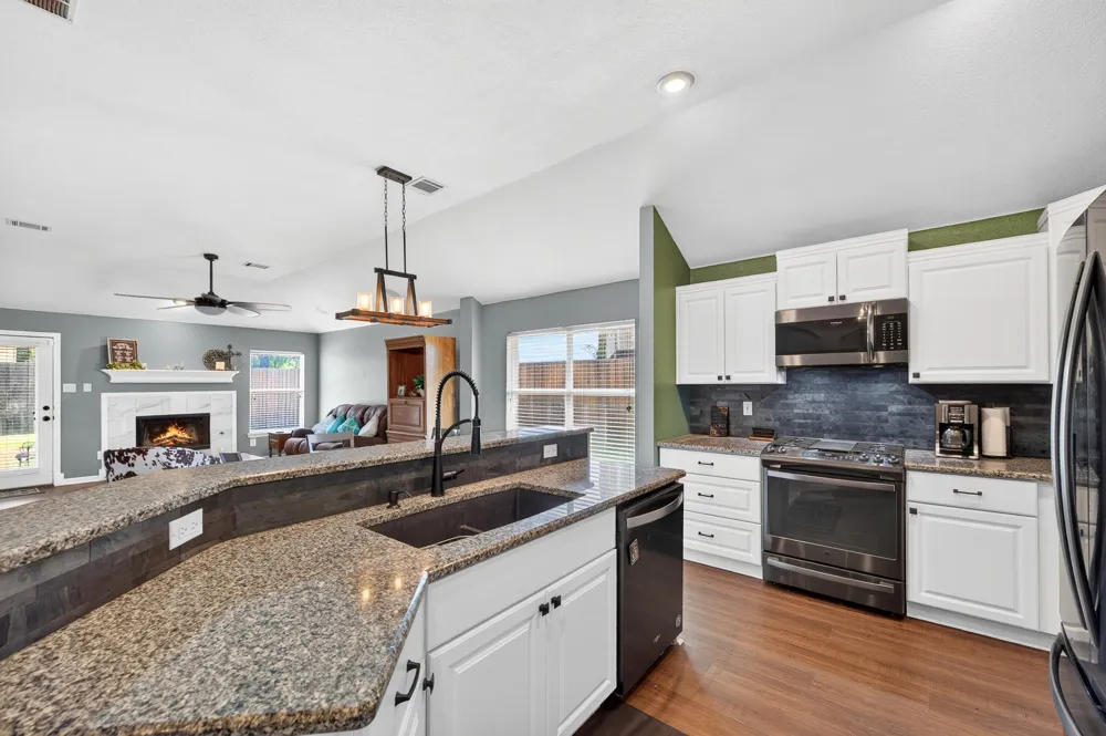 132 Redbud Drive Forney, TX 75126