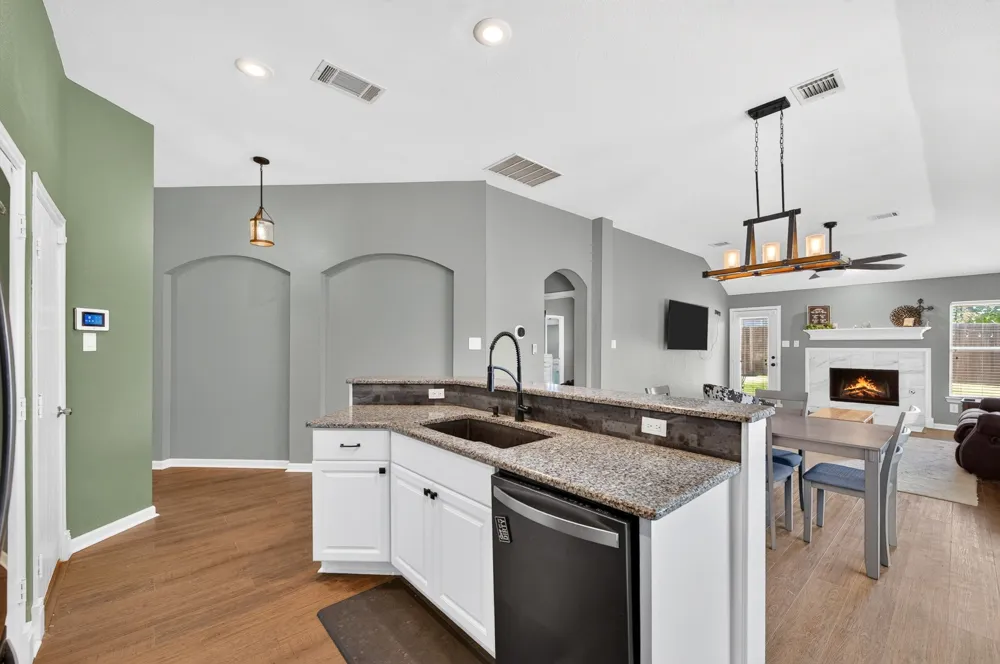 132 Redbud Drive Forney, TX 75126
