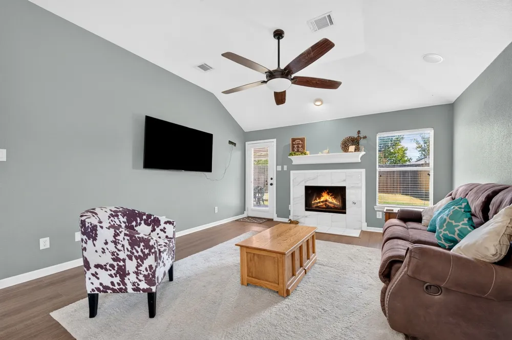 132 Redbud Drive Forney, TX 75126