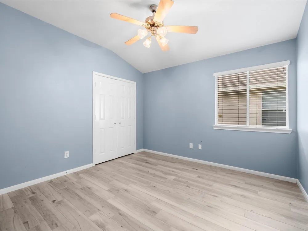 21639 Falvel Lake Drive Spring, TX 77388