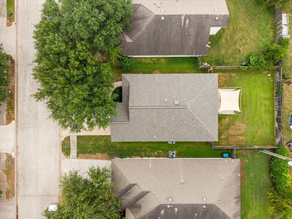 21639 Falvel Lake Drive Spring, TX 77388
