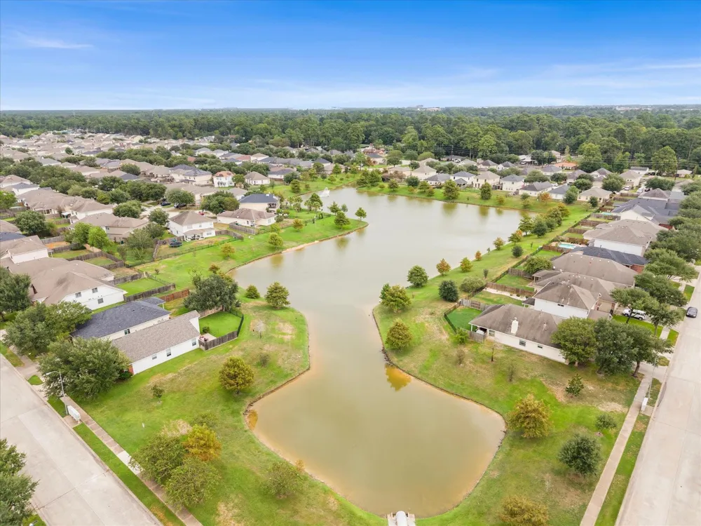 21639 Falvel Lake Drive Spring, TX 77388
