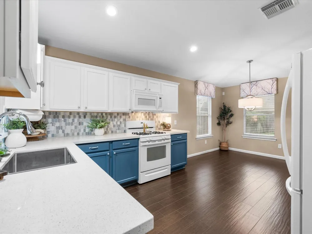 21639 Falvel Lake Drive Spring, TX 77388