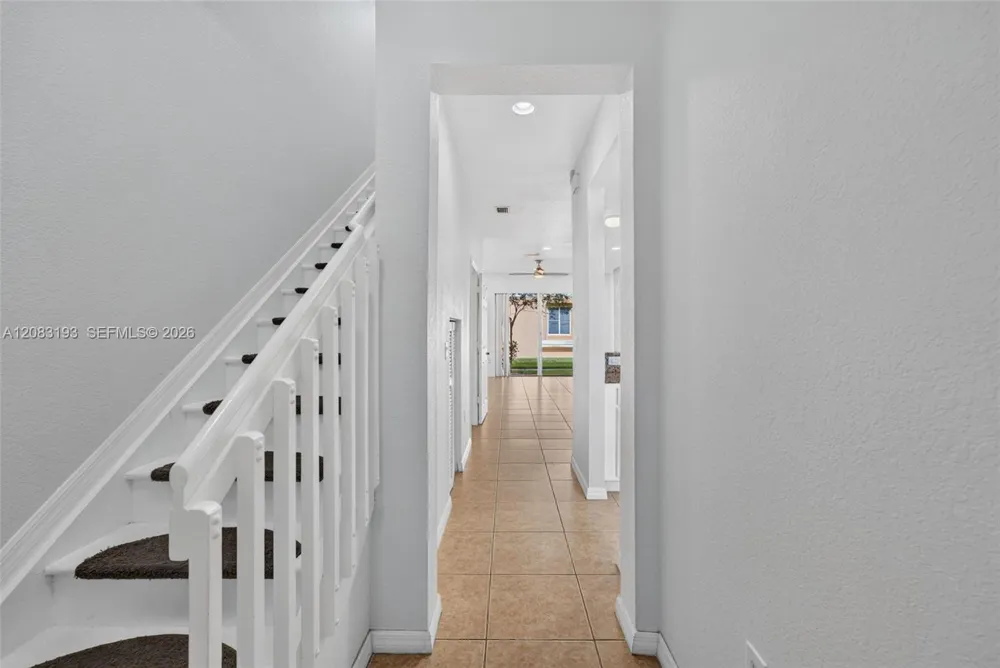 1820 SW 89th Ter Miramar, FL 33025