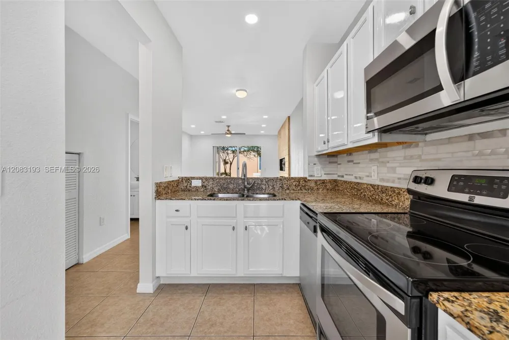 1820 SW 89th Ter Miramar, FL 33025