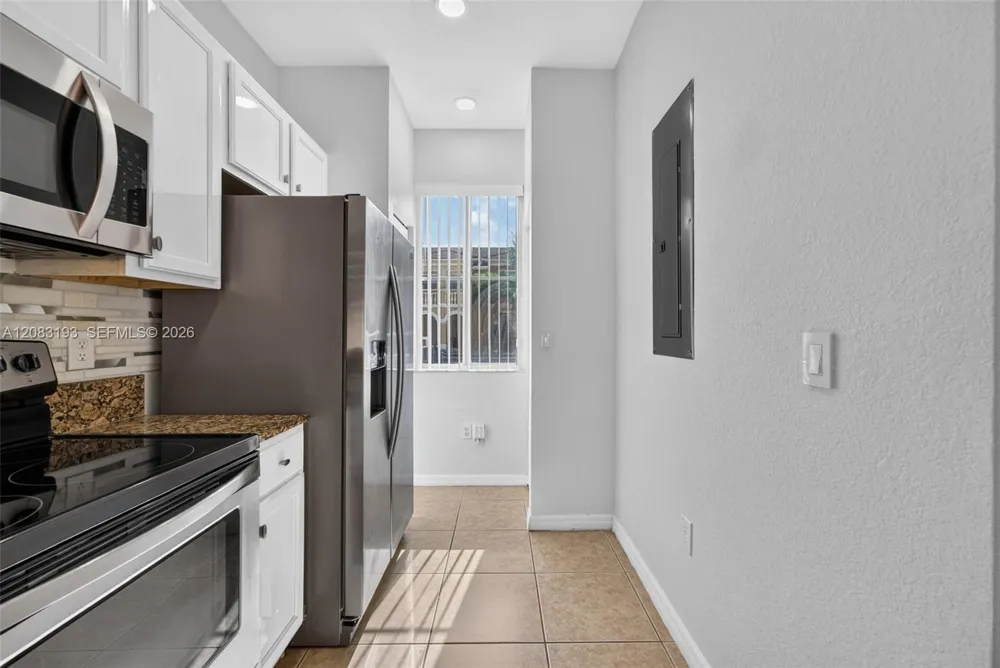 1820 SW 89th Ter Miramar, FL 33025