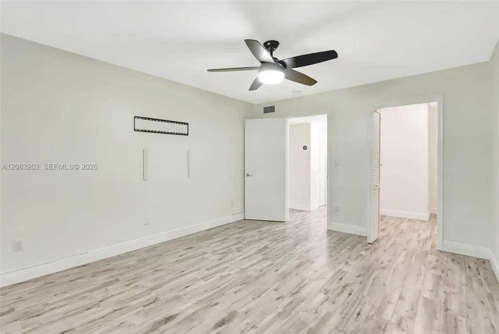7925 SW 86th St ##903 Miami, FL 33143