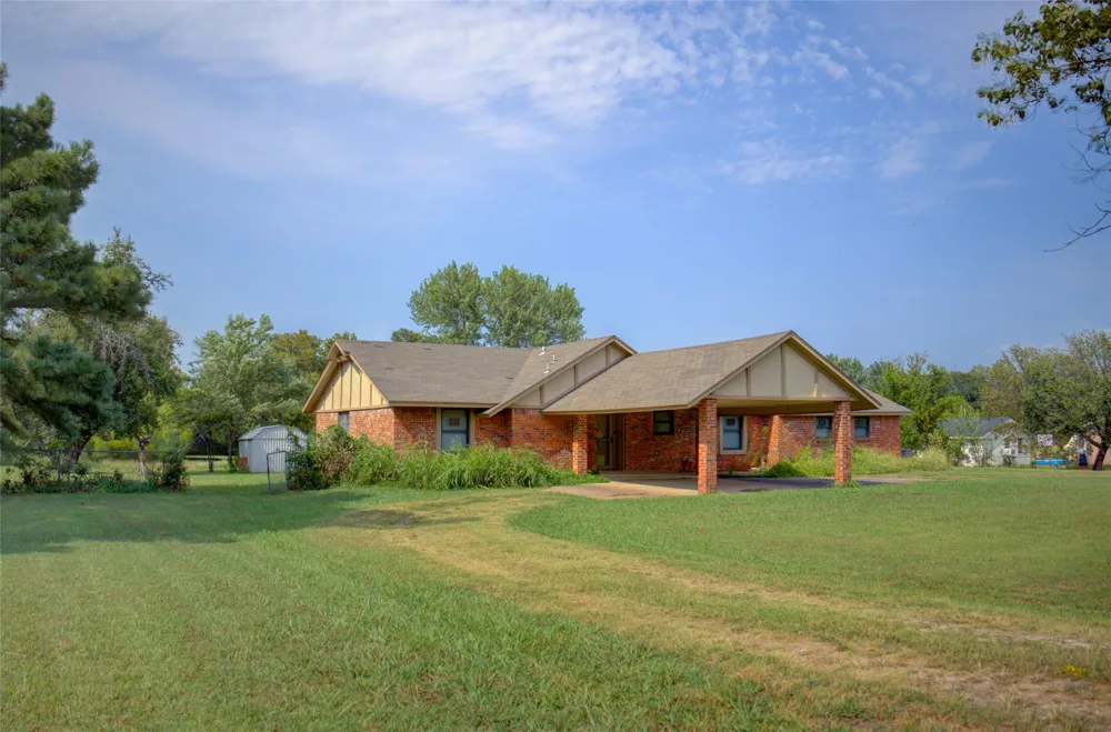 7363 E Ridgeview Way Claremore, OK 74019