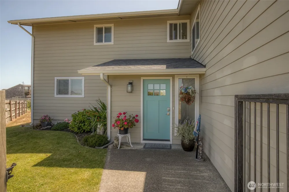 1161 Glendale Court SW Ocean Shores, WA 98569