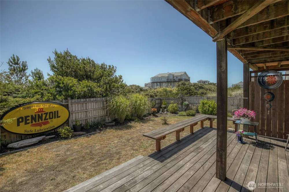 1161 Glendale Court SW Ocean Shores, WA 98569