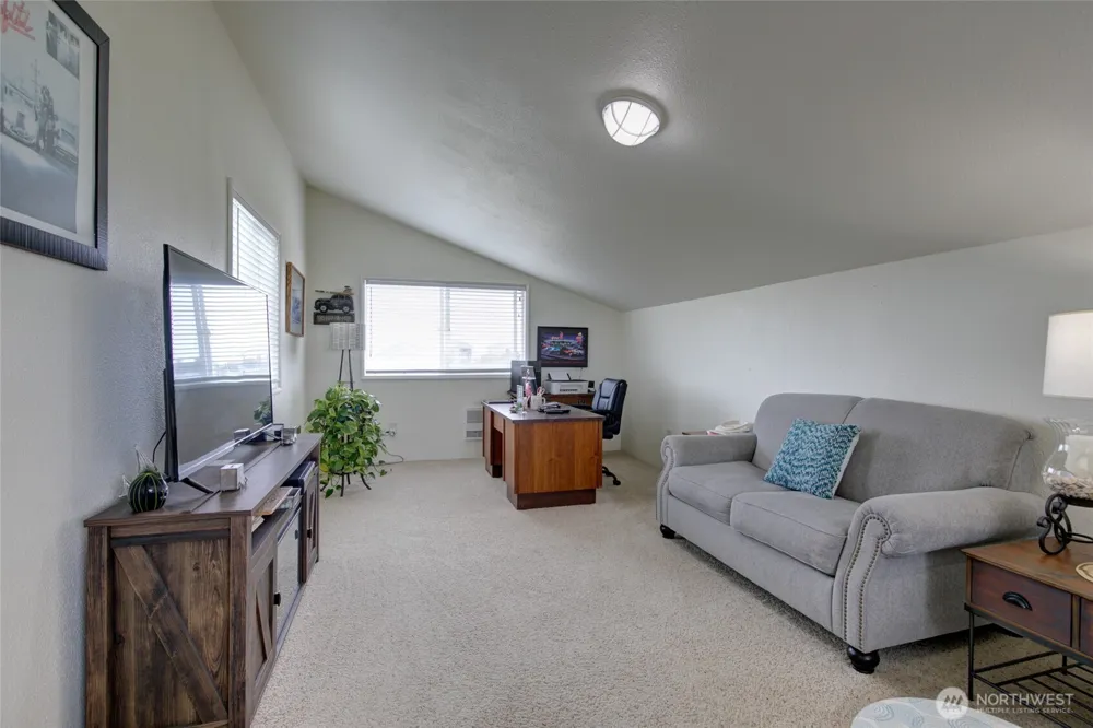 1161 Glendale Court SW Ocean Shores, WA 98569
