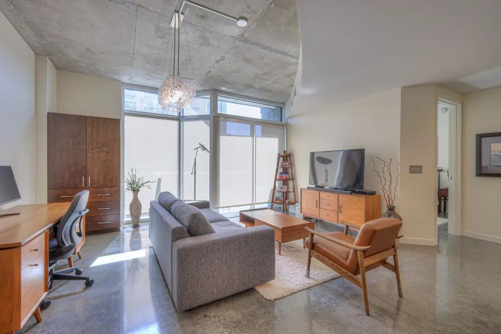 600 12th Ave S #803 Nashville, TN 37203