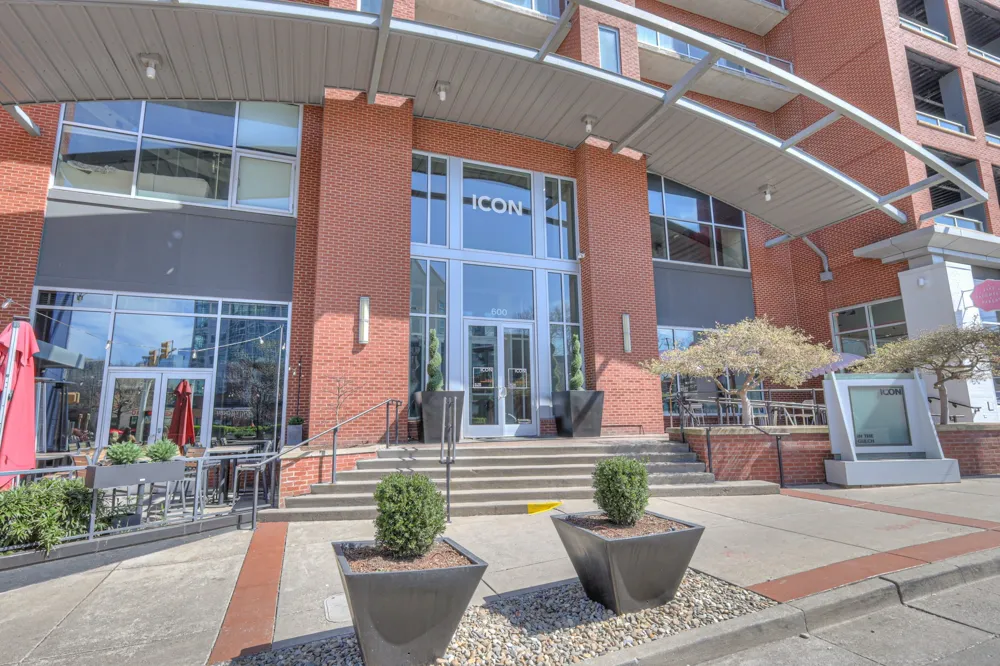 600 12th Ave S #803 Nashville, TN 37203