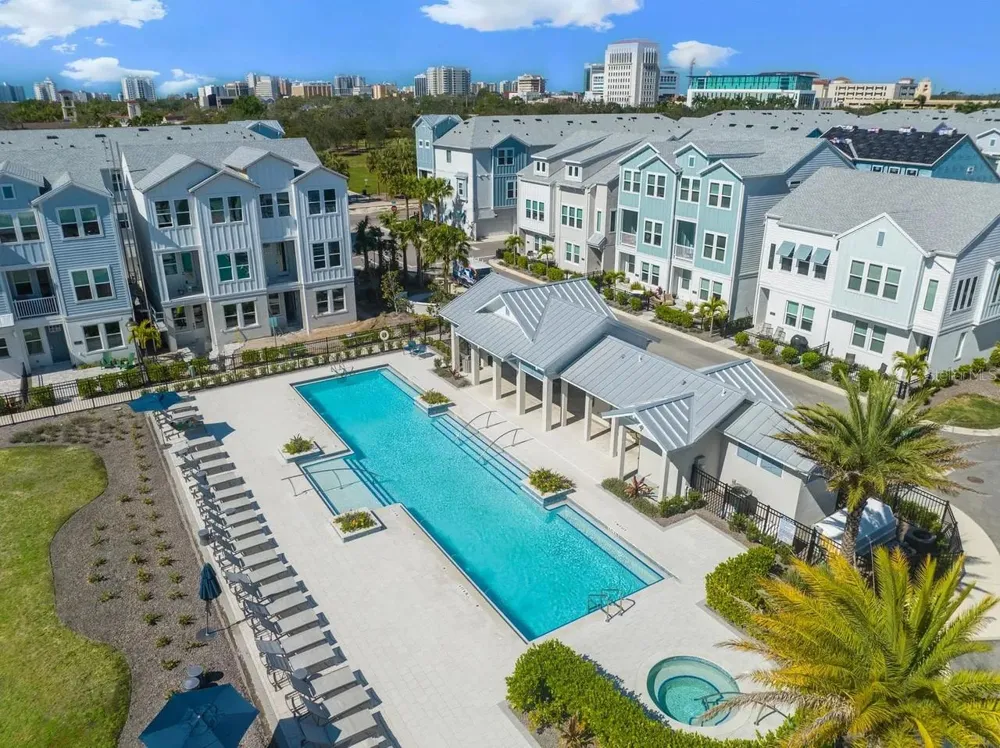 2400 EZZELL COURT Sarasota, FL 34237