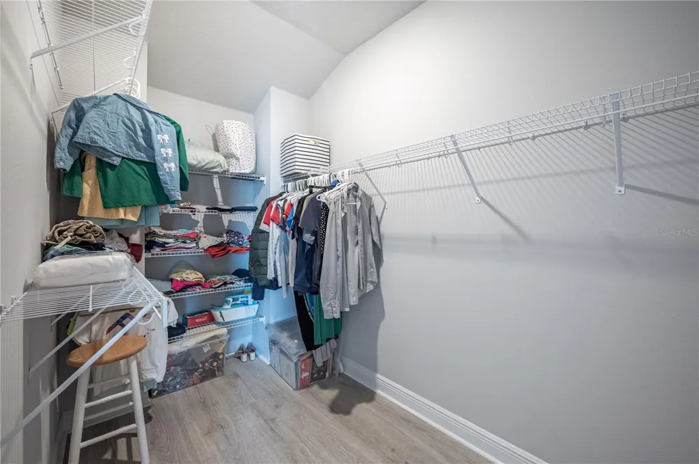 2400 EZZELL COURT Sarasota, FL 34237