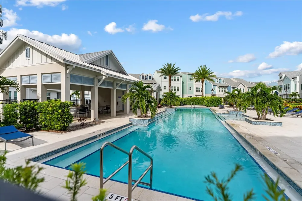 2400 EZZELL COURT Sarasota, FL 34237
